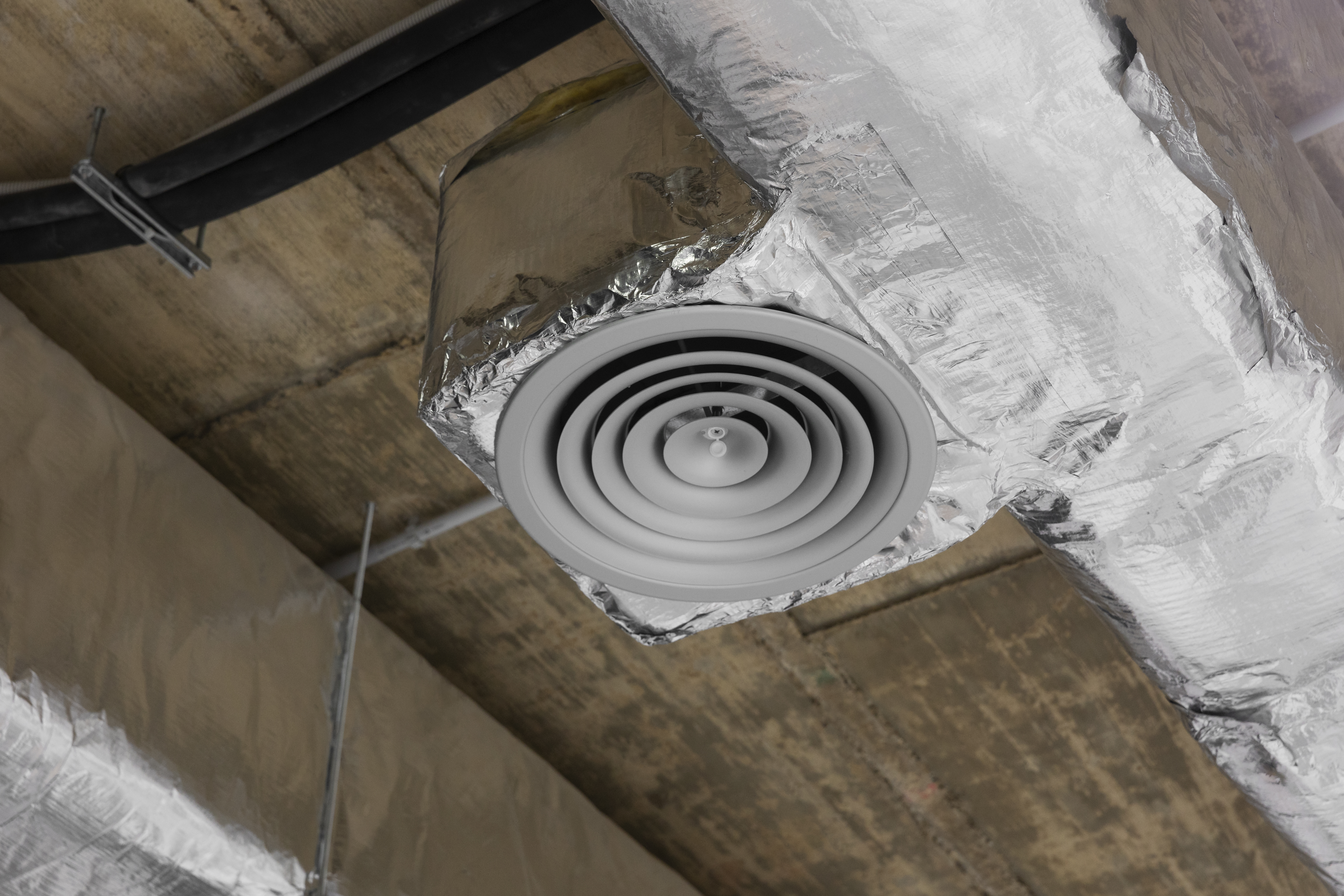 close-up-ventilation-system.jpg (16.36 MB)